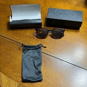 Quince Stylish Black Sunglasses with Case